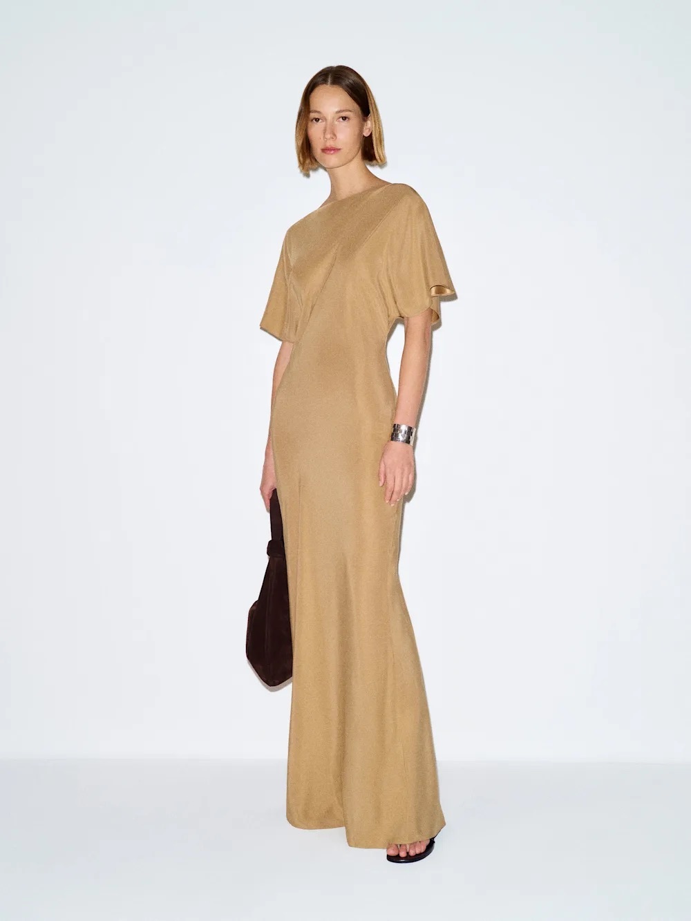 Reformation Caila Silk Dress In Riesling, NEW WITHOUT TAGS, NEVER WORN, NO FLAWS - Picture 4 of 6